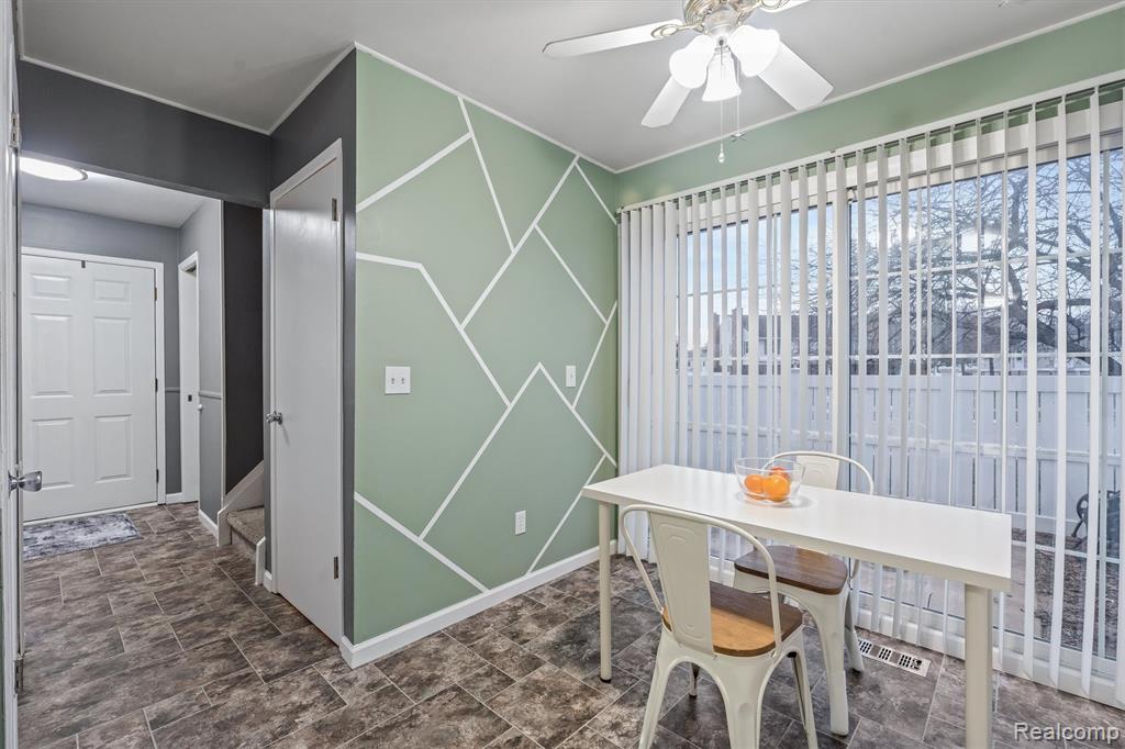 21392 E Glen Haven Circle, Novi, MI 48167 — Photo 14