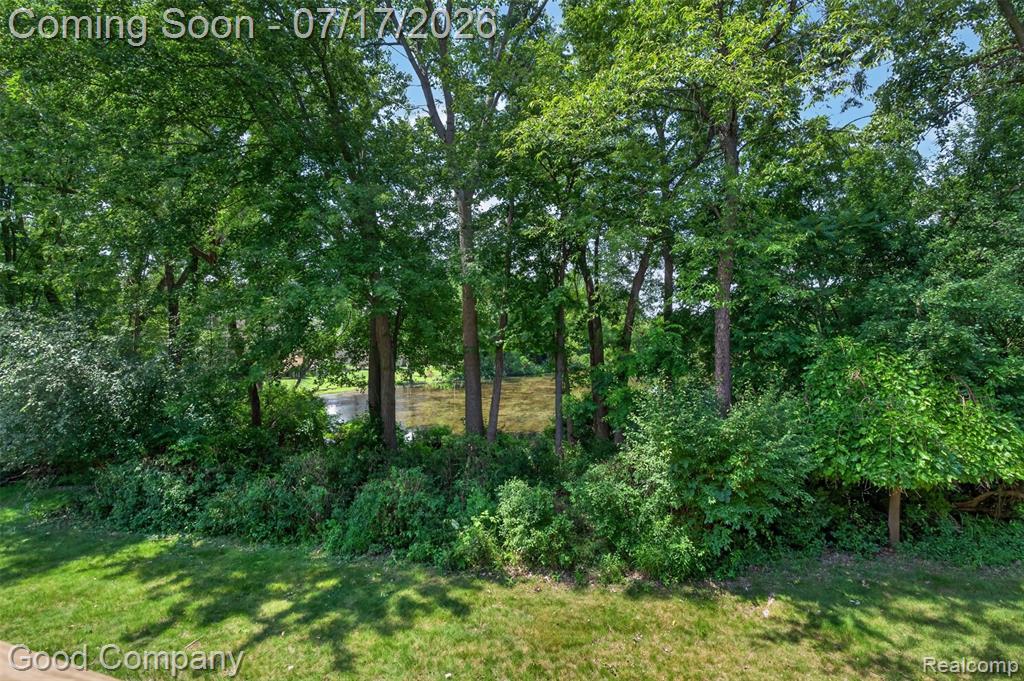 6698 Carlyle Court, West Bloomfield, MI — Photo 43