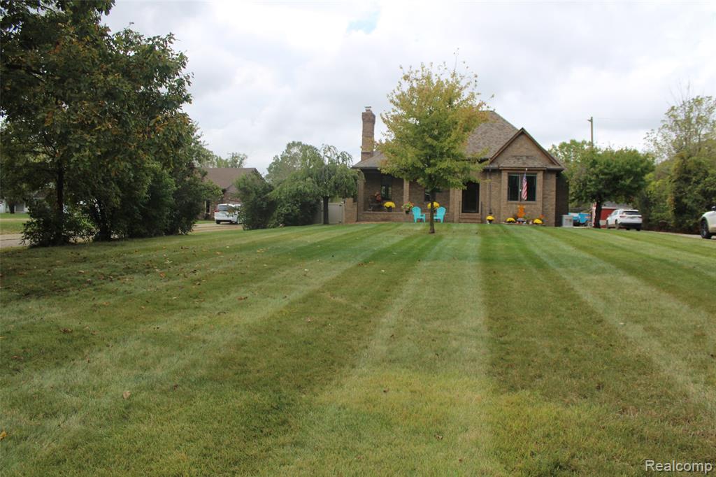 30500 Ostreich Rd Road, Rockwood, MI — Photo 2