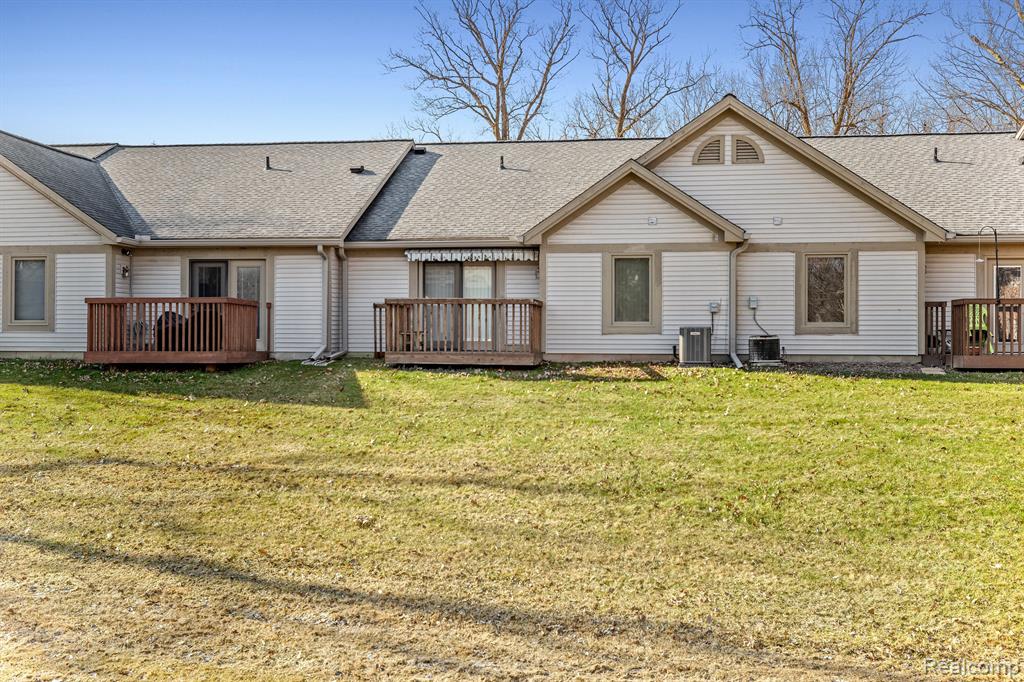 21370 MULBERRY Court, 57, Farmington Hills, MI 48336 — Photo 26