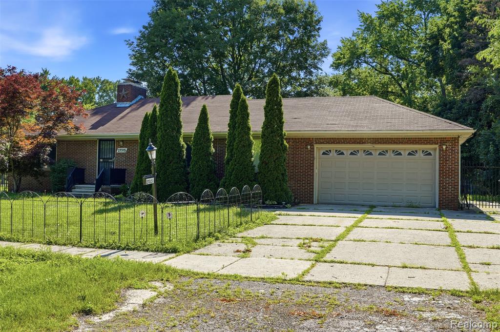 27315 Lathrup Boulevard, Lathrup Village, MI 48076