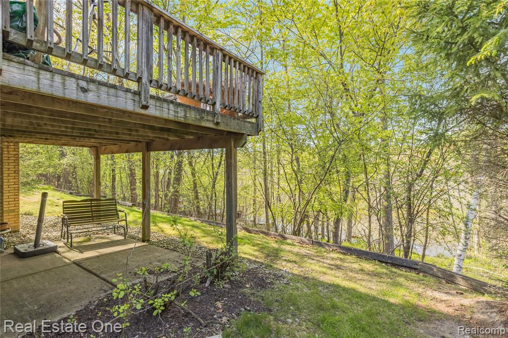 5000 Mirror Lake Court, 19, West Bloomfield, MI 48323 — Photo 59
