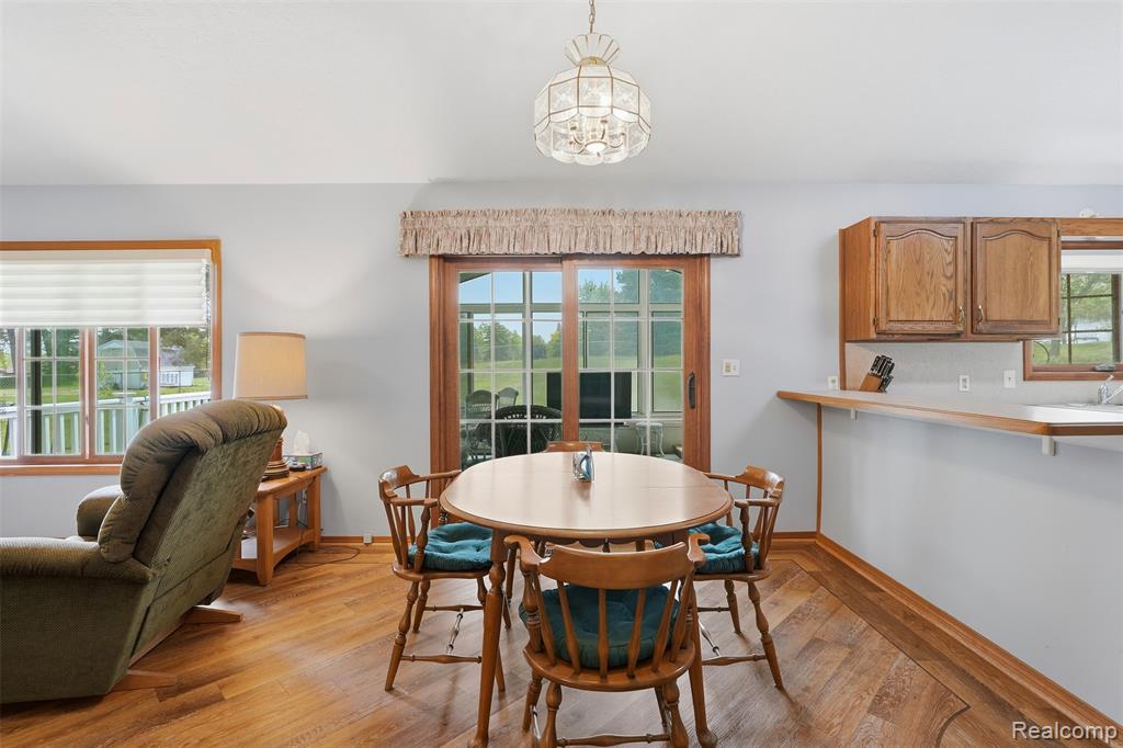 2482 Valley Lane Drive, Grand Blanc, MI 48439 — Photo 9