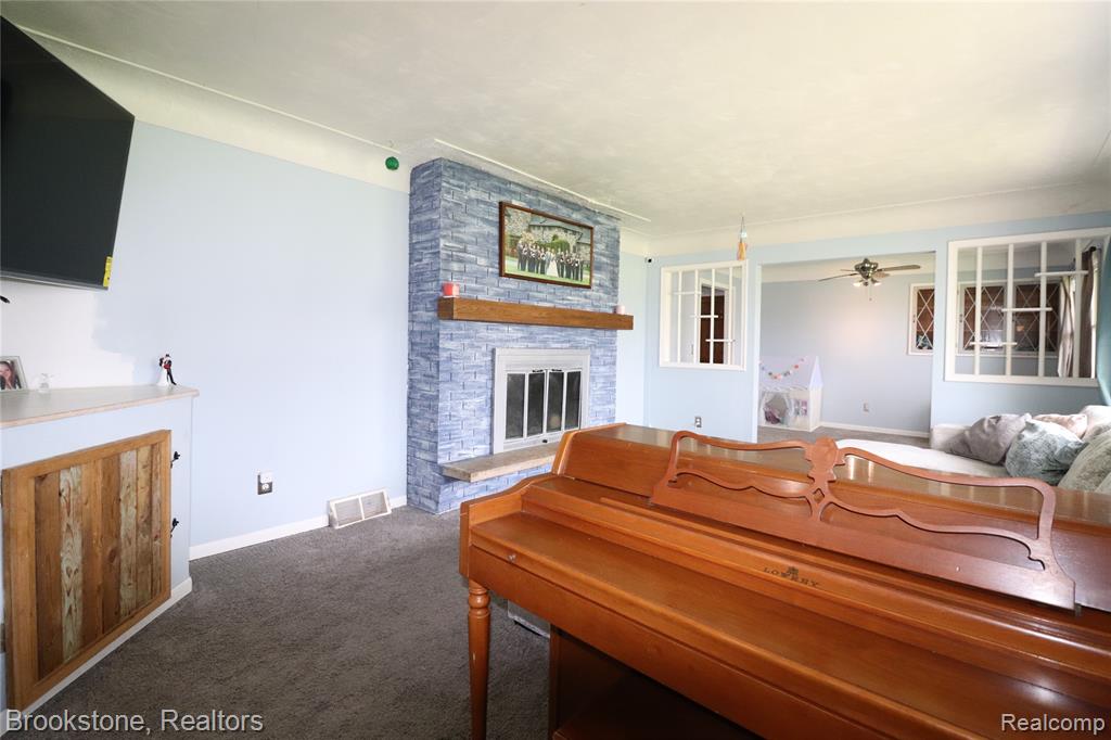 2595 Yargerville Road, La Salle, MI — Photo 4