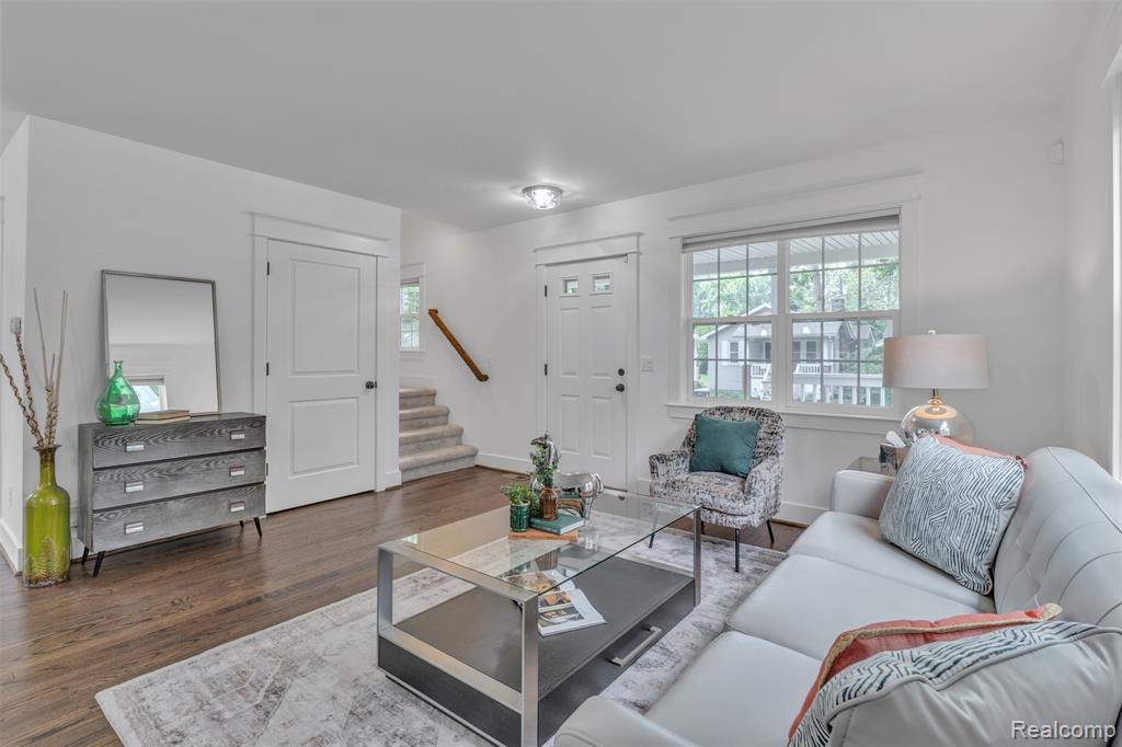715 Gardenia Avenue, Royal Oak, MI 48067 — Photo 8