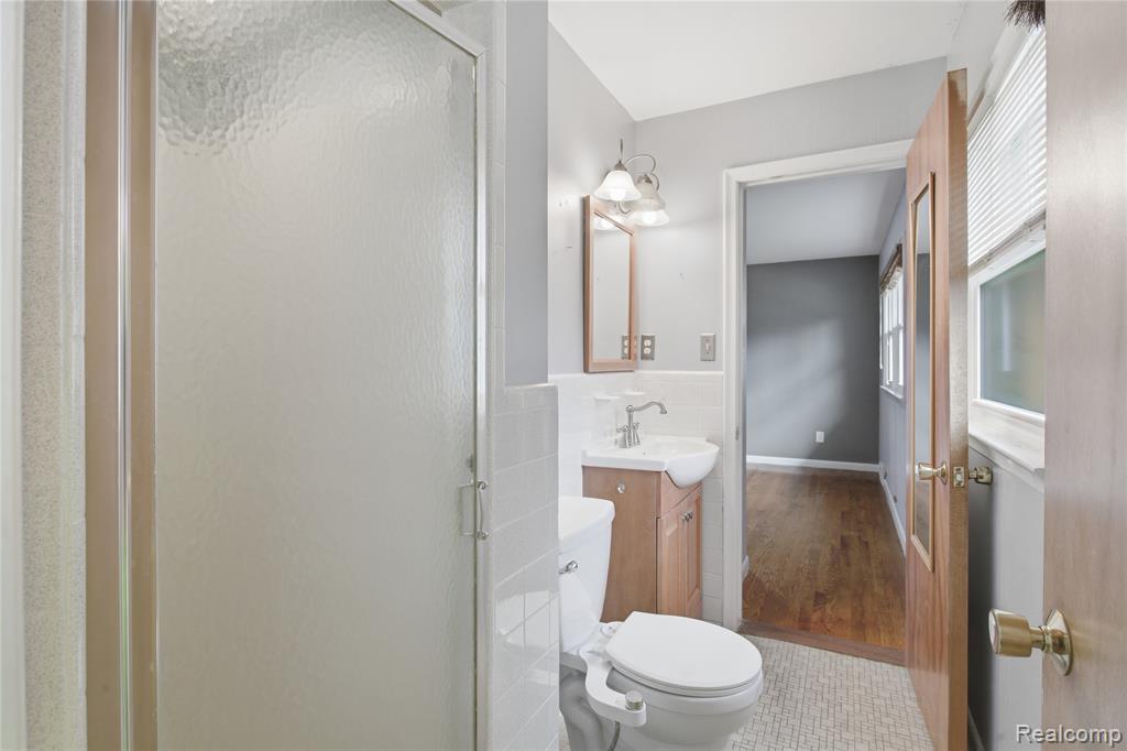 29256 Utley Road, Farmington, MI 48334 — Photo 41
