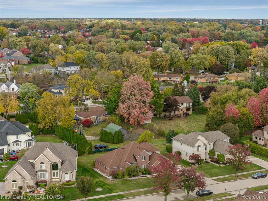 4825 Maceri Circle, Sterling Heights, MI 48314 — Photo 57