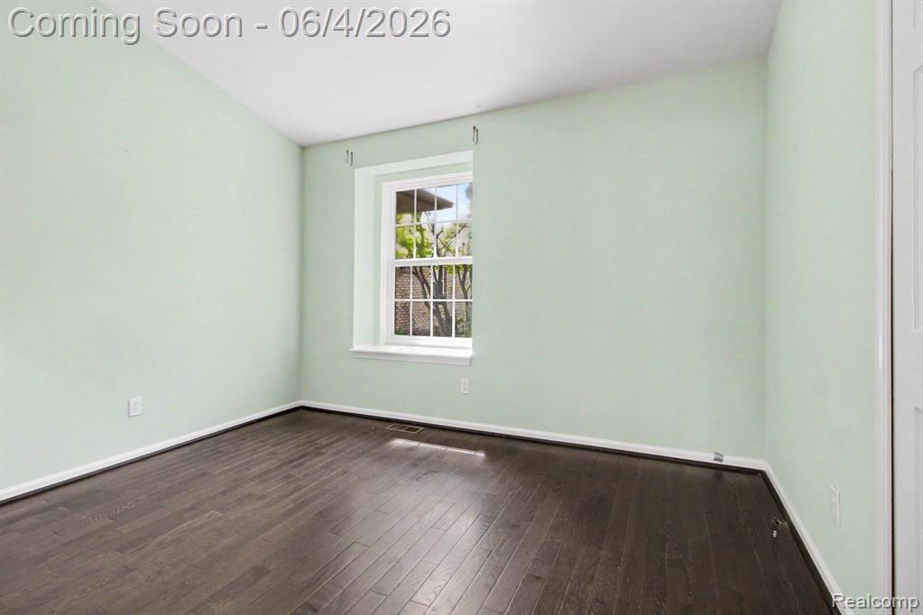 22840 Woodcreek Drive, Taylor, MI 48180 — Photo 16