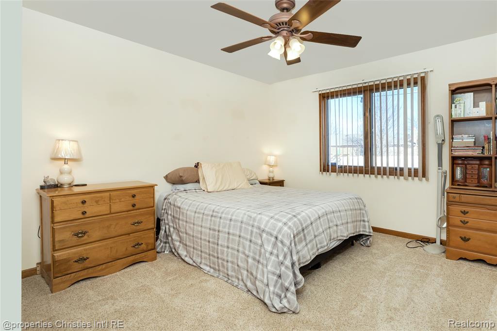 47192 Sanborn Drive, Macomb, MI 48044 — Photo 20