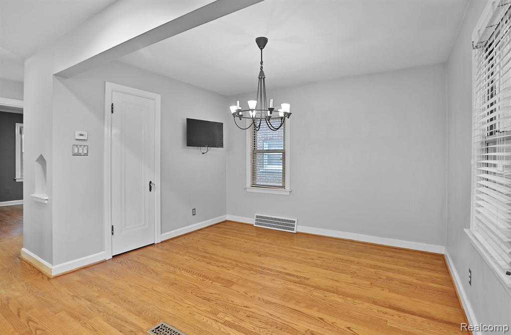 613 S CONNECTICUT Avenue, Royal Oak, MI 48067 — Photo 14