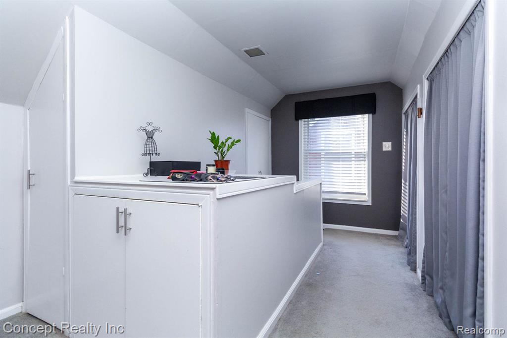 9717 Ruth Avenue, Allen Park, MI 48101 — Photo 14