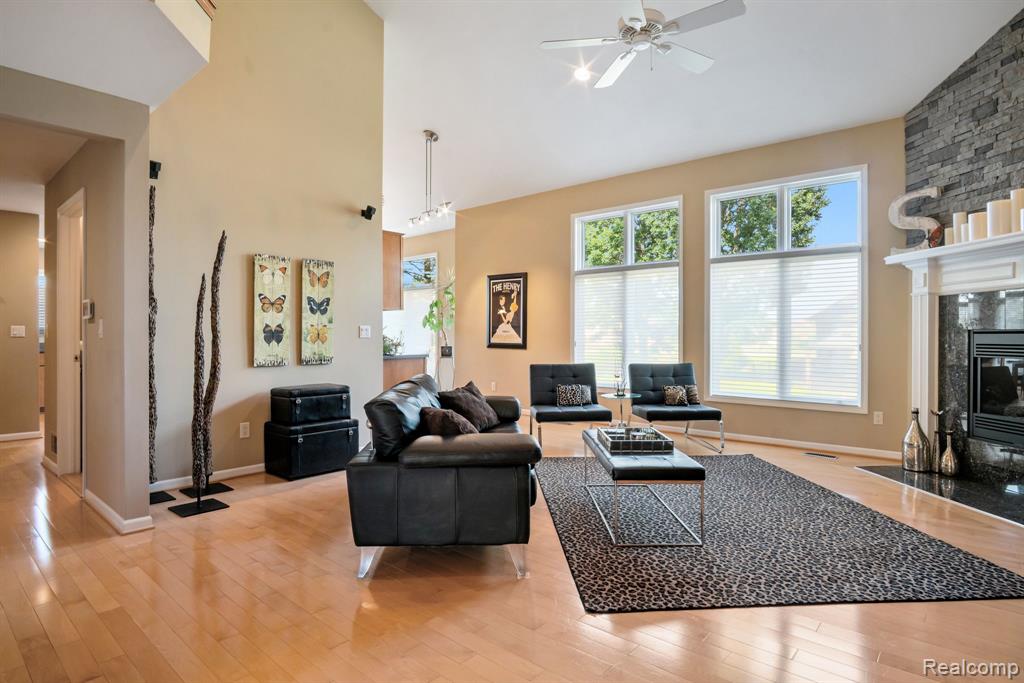 52260 Watkins Glen Drive, Macomb, MI 48042 — Photo 9