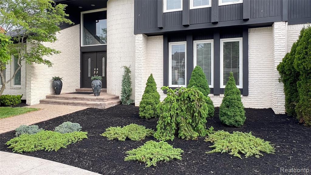 5292 Pond Bluff Drive, West Bloomfield, MI 48323 — Photo 75