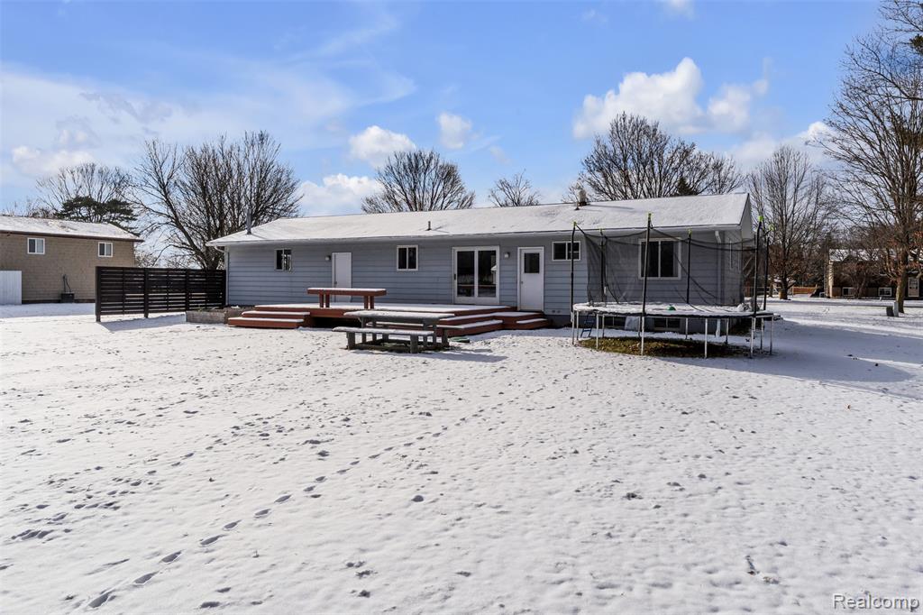 166 Crooked Limb Drive, Lapeer, MI 48446 — Photo 37