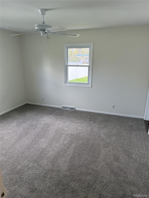 6924 Lynn Ann Drive, Hudsonville, MI 49426 — Photo 27