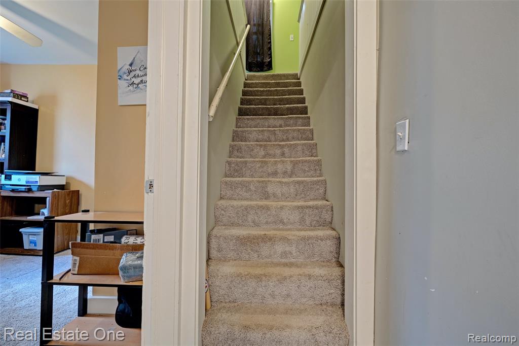 8247 Miller Road, Swartz Creek, MI 48473 — Photo 19