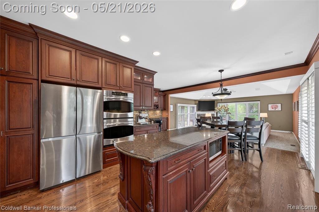 2076 Shore Hill Court, West Bloomfield, MI 48323 — Photo 13