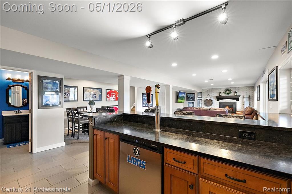 9800 Sashabaw Road, Clarkston, MI 48348 — Photo 39