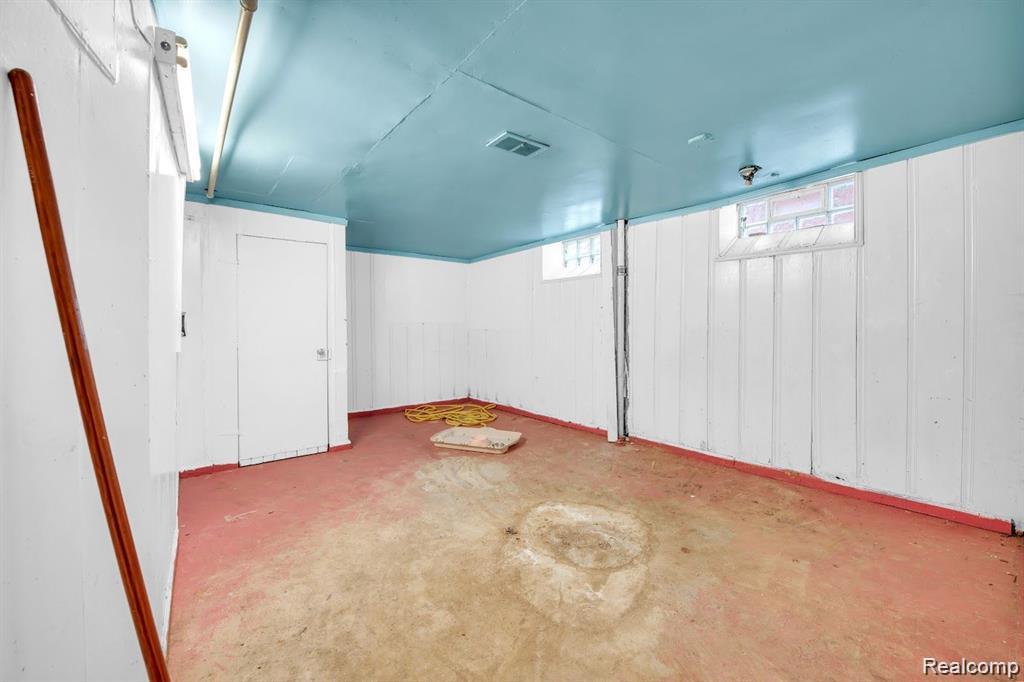 6839 Rosemont Avenue, Detroit, MI 48228 — Photo 30