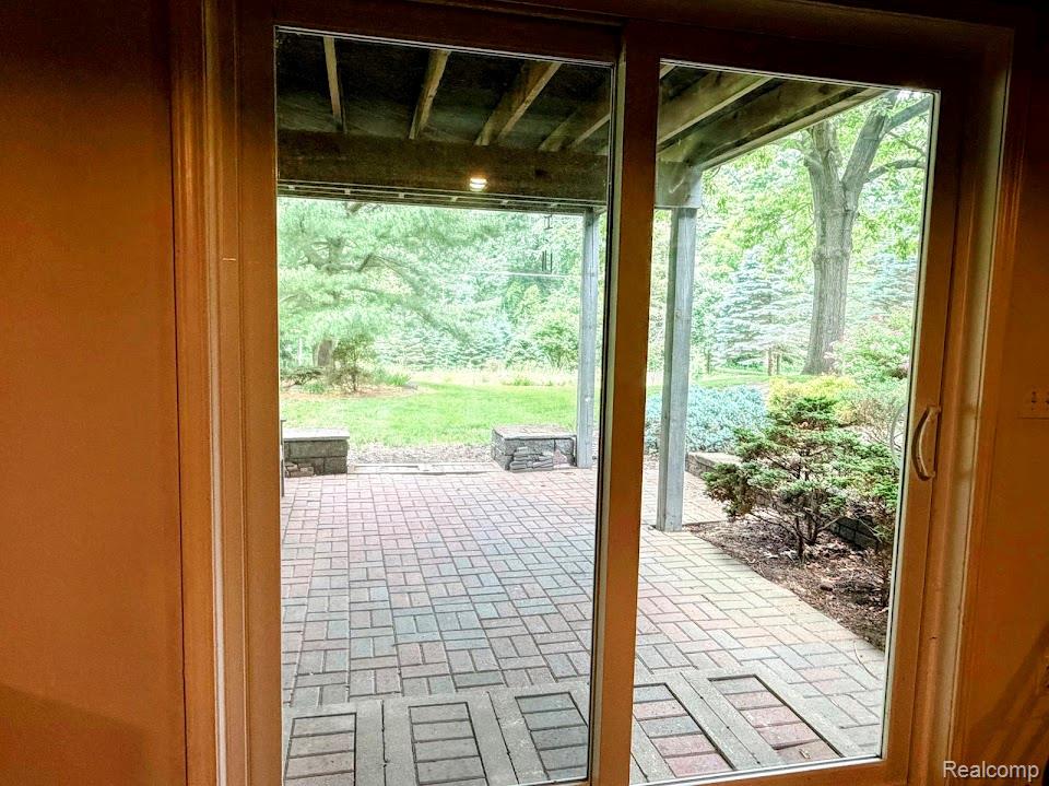 10928 Sunny Ridge Court, Pinckney, MI 48169 — Photo 44