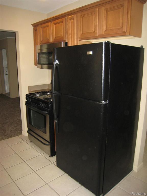 18556 KENOSHA Street, Harper Woods, MI 48225 — Photo 4