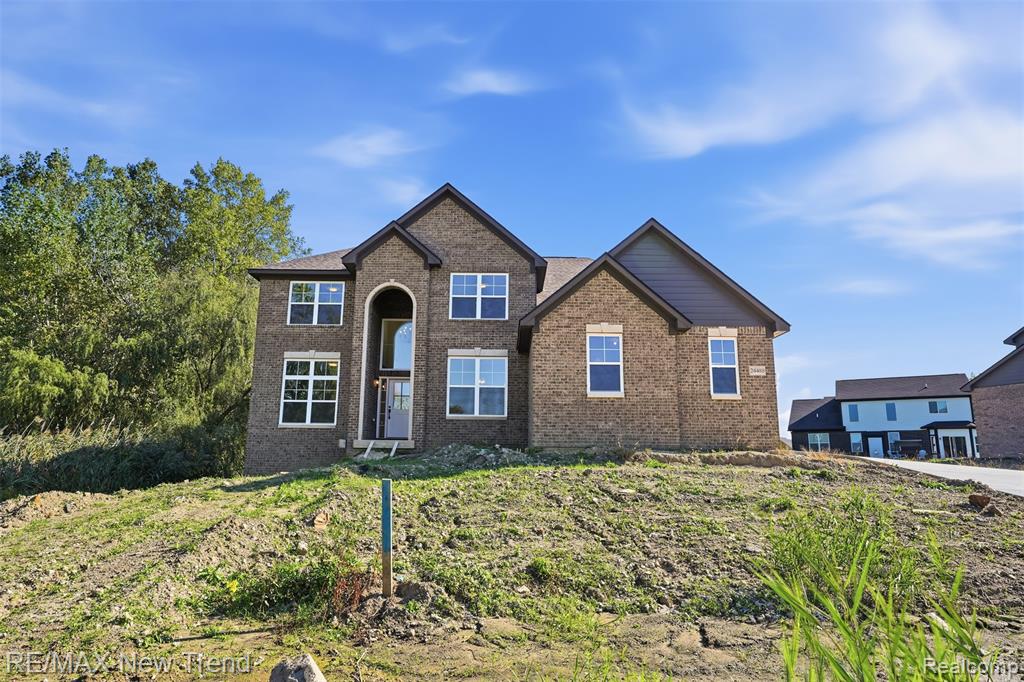 24488 Pembrooke Drive, South Lyon, MI 48178