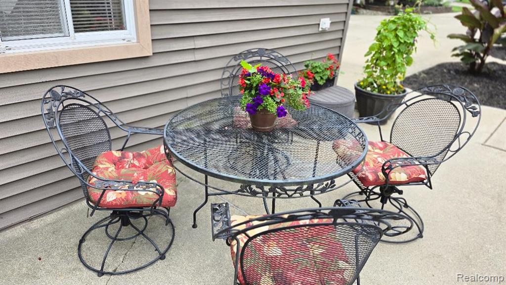 14962 Beatrice Street, Livonia, MI, 48154