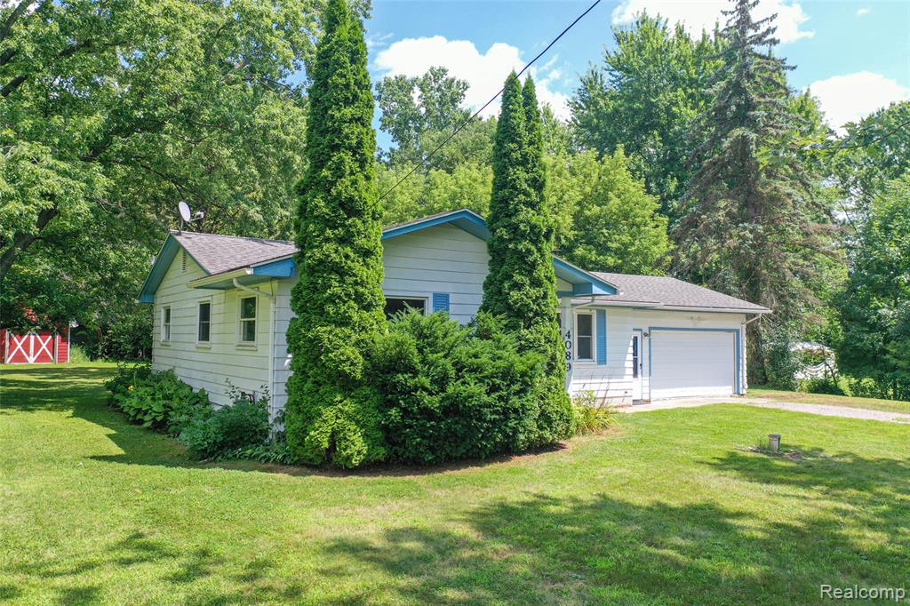 4089 Day Street, Burton, MI 48519 — Photo 4