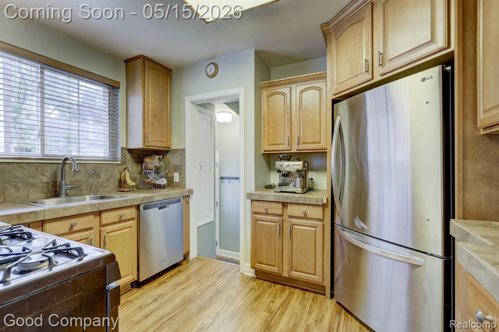 430 S Edison Avenue, Royal Oak, MI 48067 — Photo 14