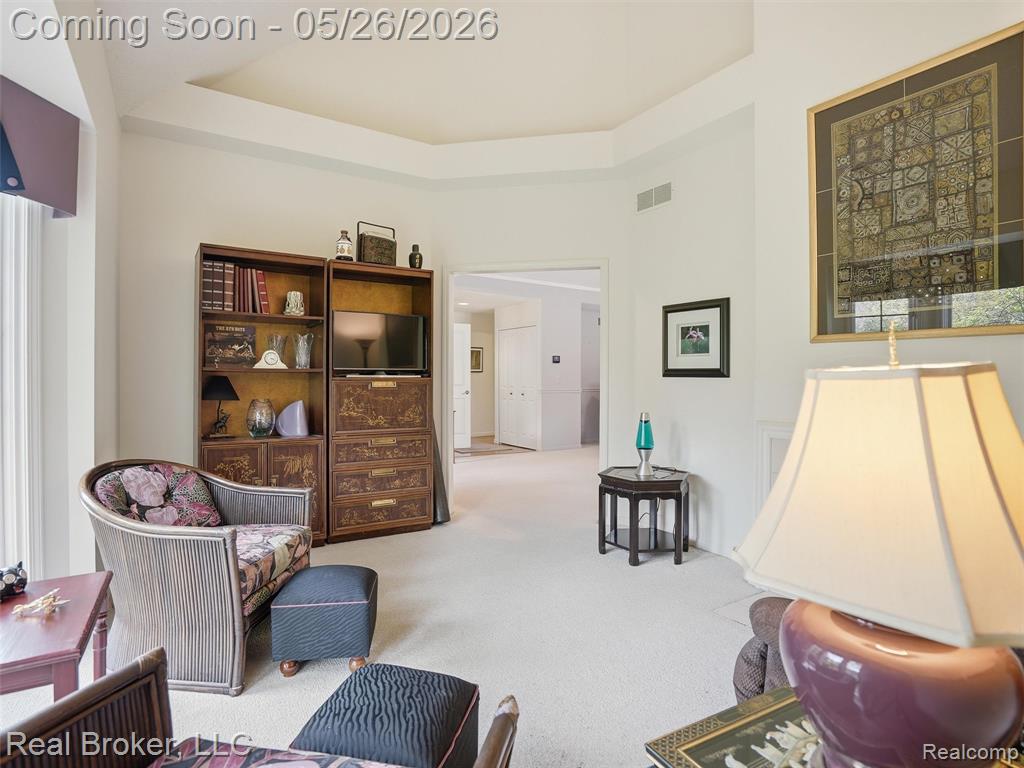 2710 Maitland Drive, Ann Arbor, MI 48105 — Photo 11