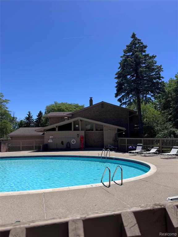 7118 Pebble Park Drive, West Bloomfield, MI — Photo 50