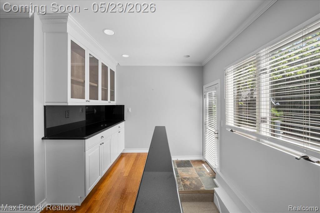 32630 JEFFERSON Avenue, Saint Clair Shores, MI 48082 — Photo 12
