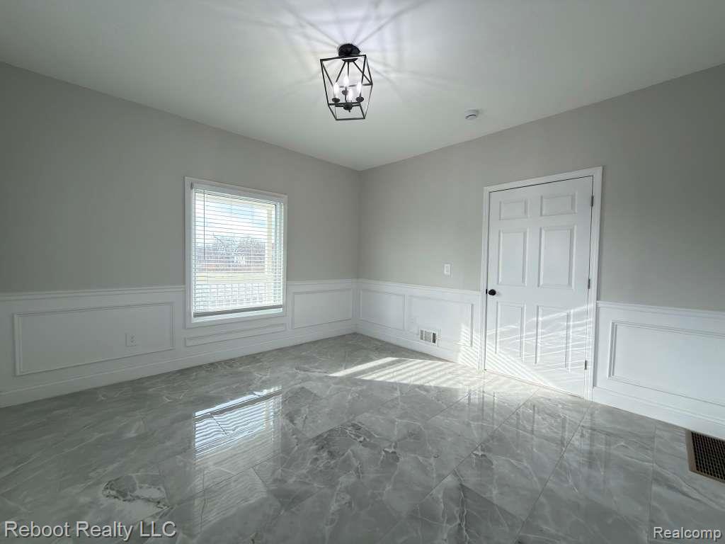 6022 Hazlett Street, Detroit, MI 48210 — Photo 8