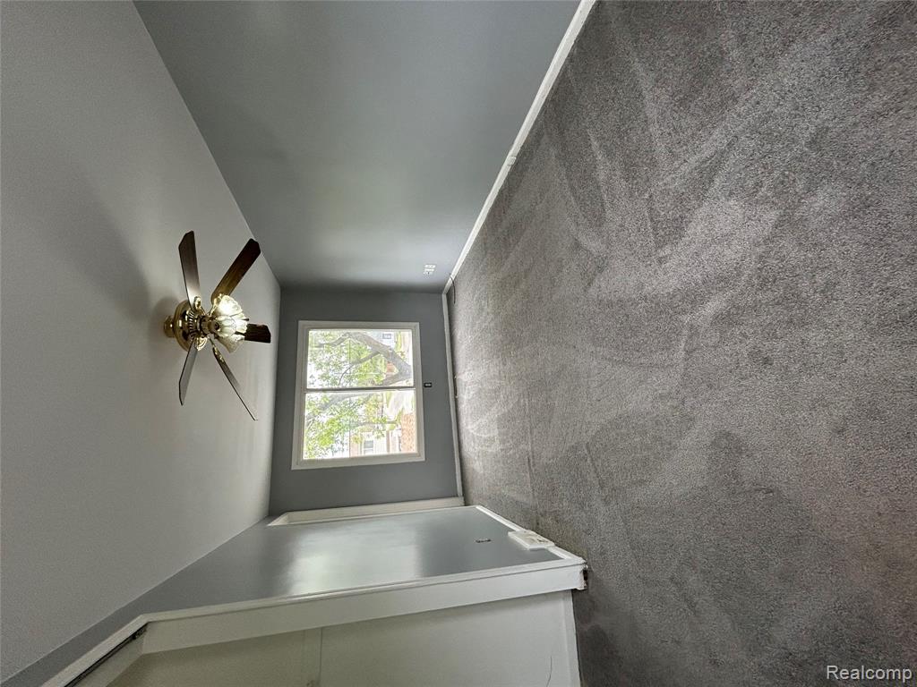 7004 Orchard Avenue, Warren, MI 48091 — Photo 40