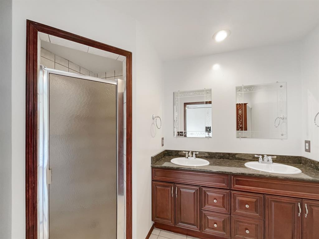 411 ROBYN Drive, Canton, MI 48187 — Photo 7