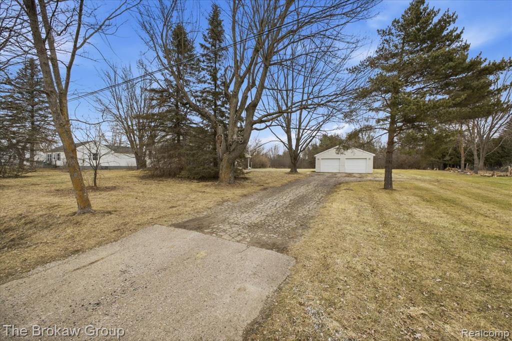 4340 N Webster Road, Flushing, MI 48433 — Photo 3