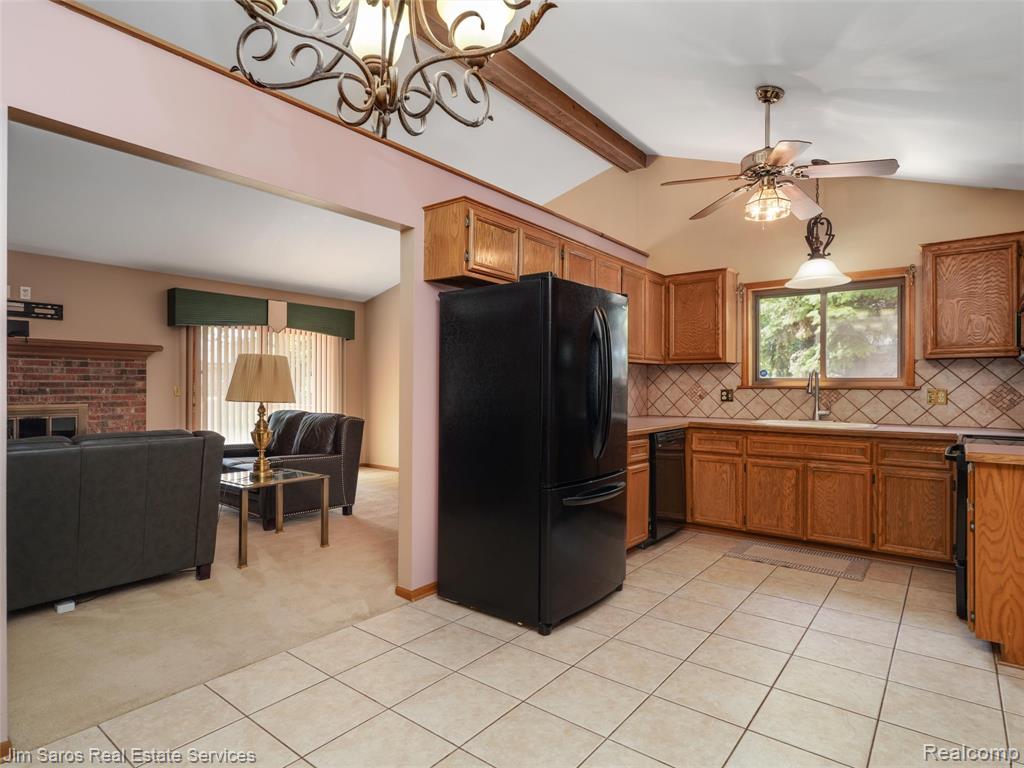 40252 Aynesley Street, Clinton Twp, MI 48038 — Photo 4