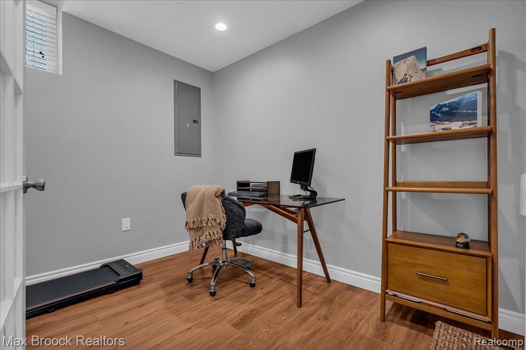 706 Chambers Street, Royal Oak, MI 48067 — Photo 37
