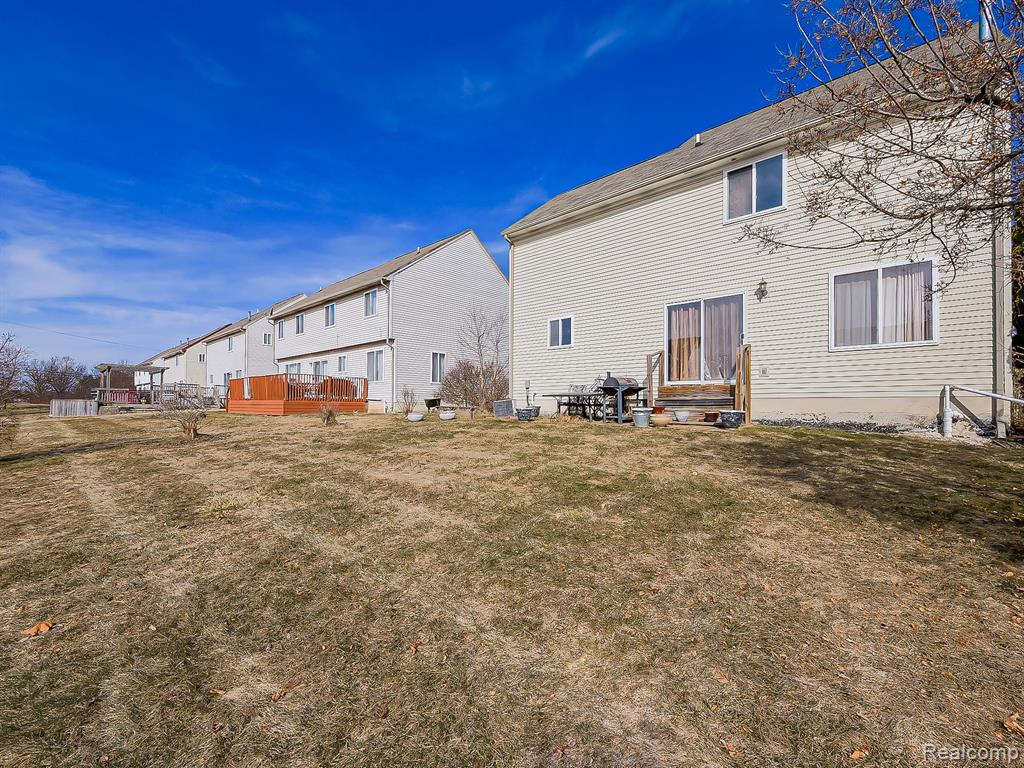 729 W Margaret Lane, Pontiac, MI 48341 — Photo 22