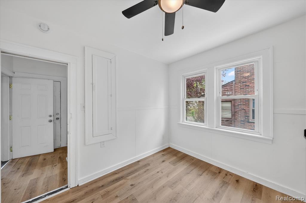368 Piper Boulevard, Detroit, MI 48215 — Photo 23