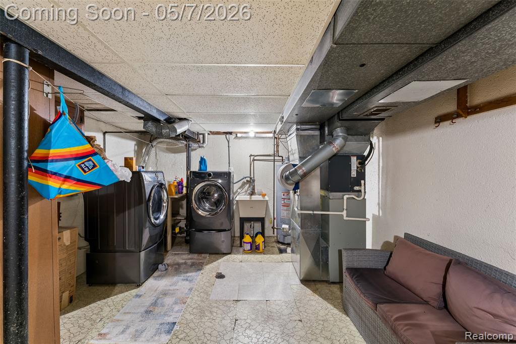 14053 April Lane, Warren, MI 48088 — Photo 35