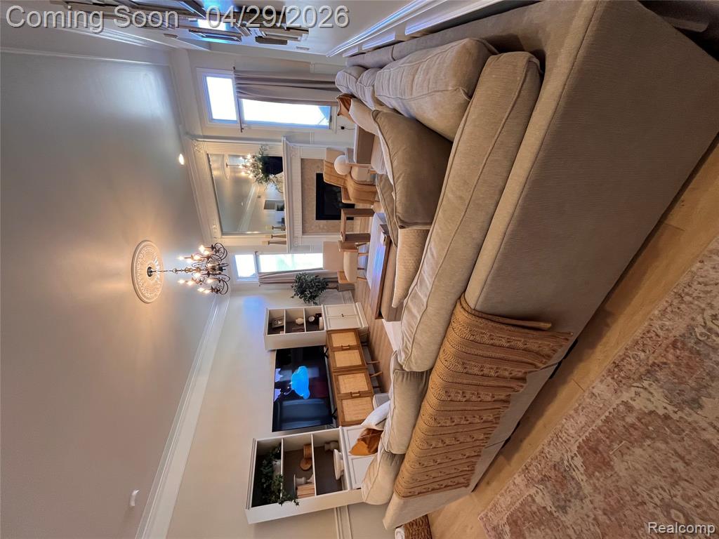800 Saint Johns Boulevard, Lincoln Park, MI 48146 — Photo 3