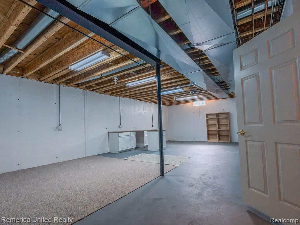 7429 Pine Vista Drive, Brighton, MI 48116 — Photo 48