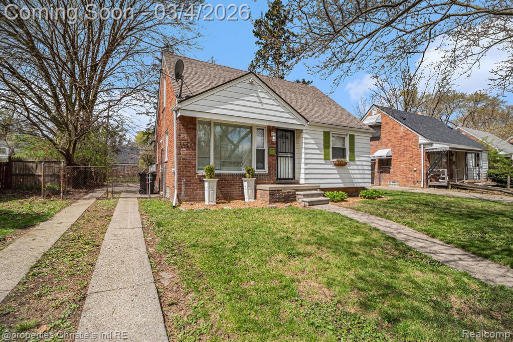 11669 CHATHAM, Redford, MI 48239 — Photo 2