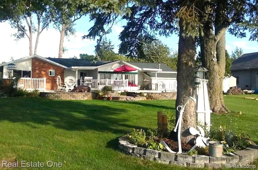 11422 Skyline Drive, Fenton, MI 48430 — Photo 6