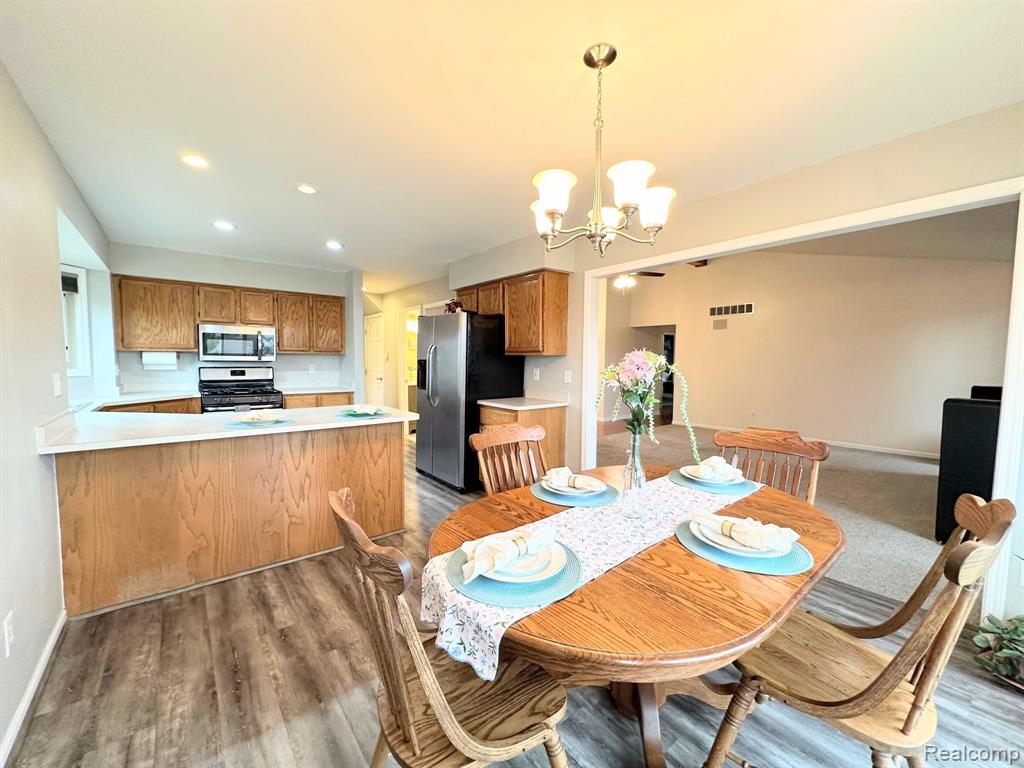 54795 BRADSHAW Drive, New Baltimore, MI 48047 — Photo 20
