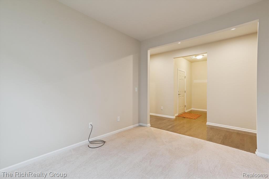 49534 Mapleton, Canton, MI 48188 — Photo 10