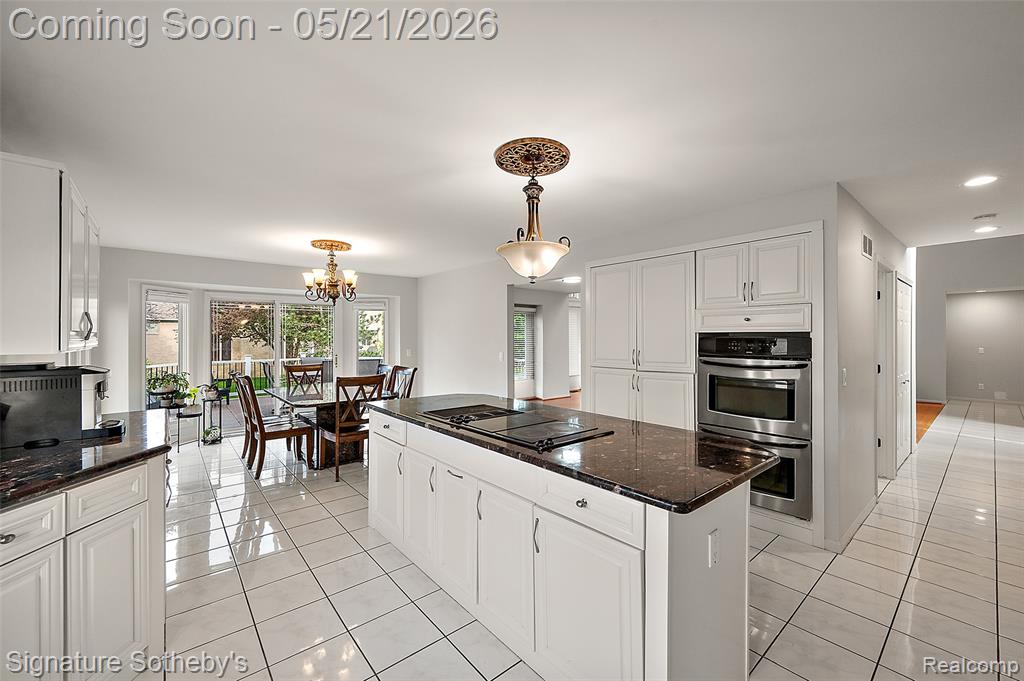 42280 Locklin Drive, Sterling Heights, MI 48314 — Photo 10