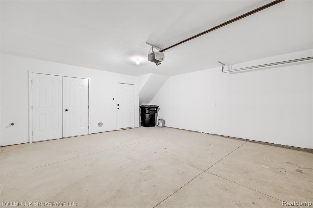 317 E. Irving, Madison Heights, MI 48084 — Photo 30