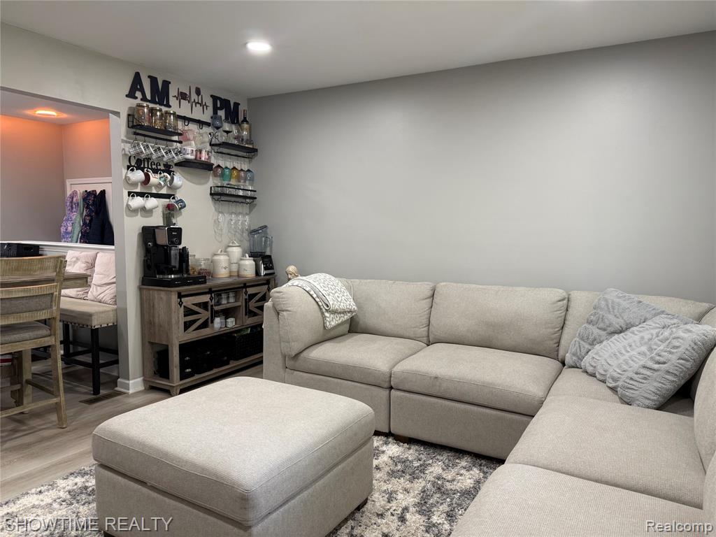 41617 Clayton Street, Clinton Twp, MI 48038 — Photo 3